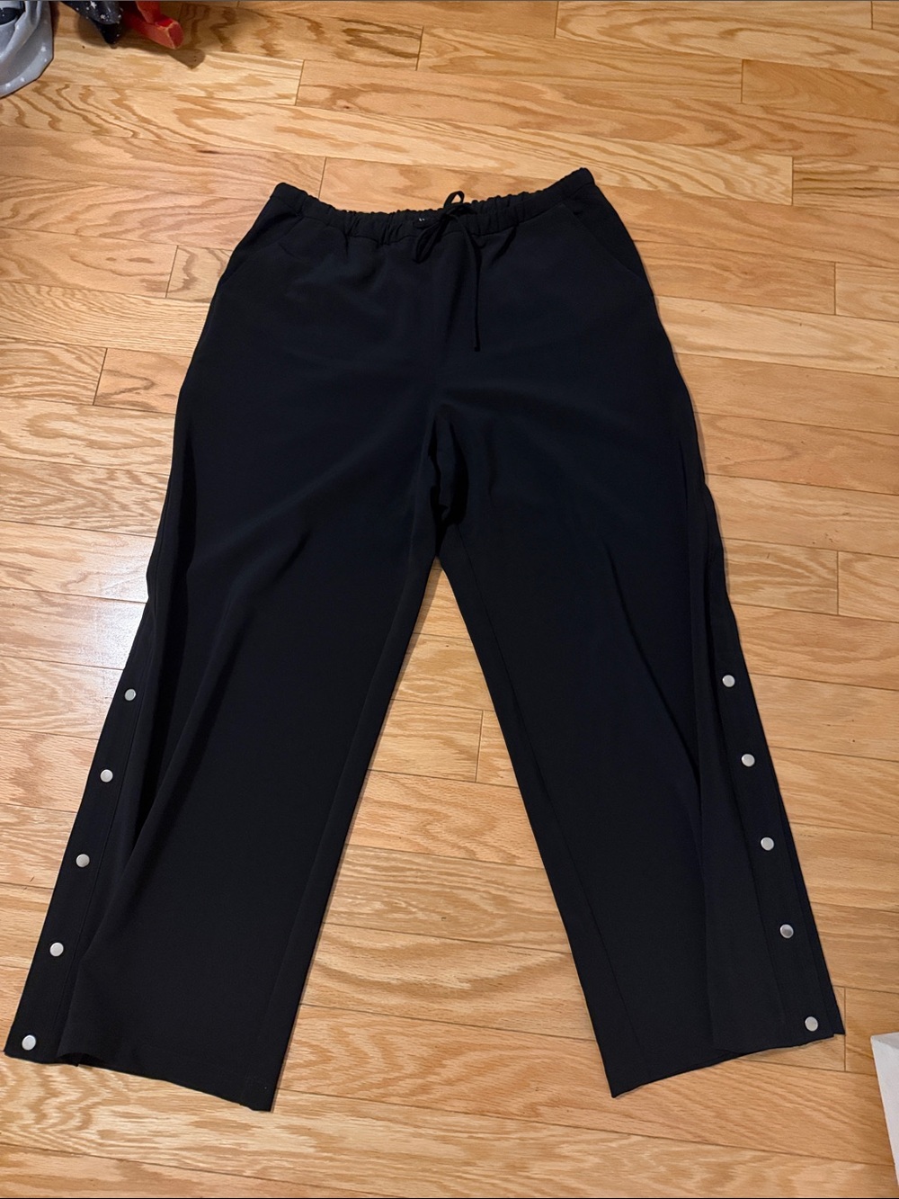 Athleta MVP Snap Pant Black Drawstring Large Petite 28” inseam
